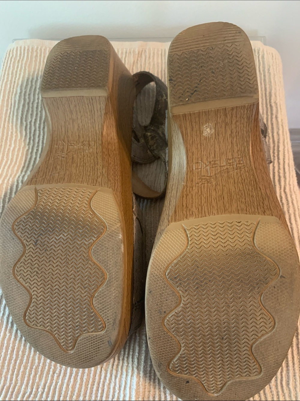 Dansko Metallic Taupe Gold-Accent Strappy  Season Sandals - Picture 5 of 6